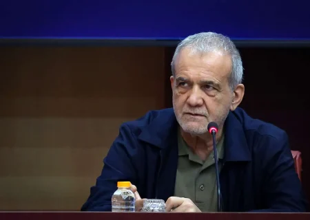 جناح‌بازی و منازعات سیاسی را کنار بگذارید