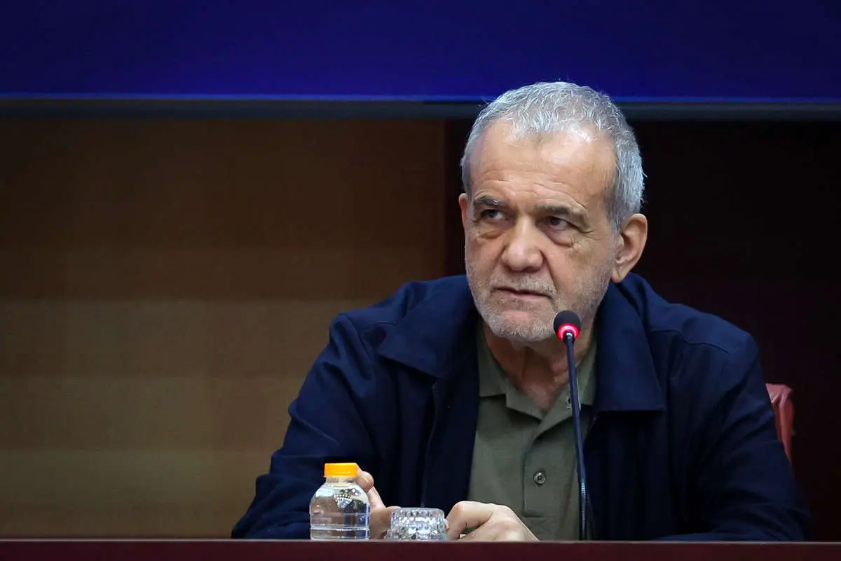 جناح‌بازی و منازعات سیاسی را کنار بگذارید