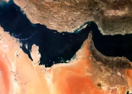 طرح بازگشایی تنگۀ هرمز کذب است
