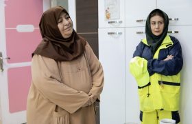 تابوشکنی در یک مدرسه دخترانه/ «آفساید» ساخته شد