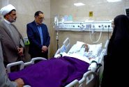 عیادت رئیس بنیاد شهید از پدر شهید سپهبد سیدعبدالرحیم موسوی در بیمارستان خاتم‌الانبیاء(ص)